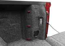 Load image into Gallery viewer, BR_ClassicLiner_19Silverado_Detail1.jpg