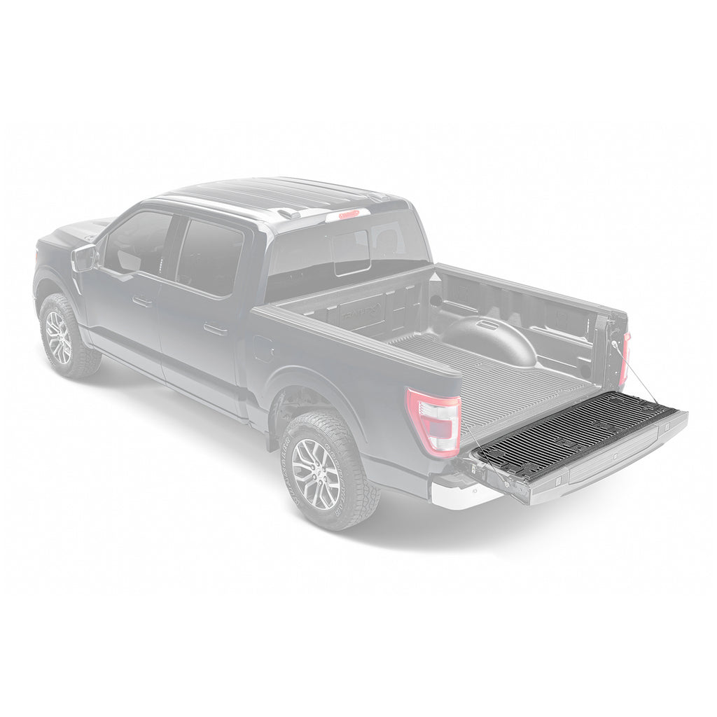 T82_RD06TGNR_TAILGATE LINER_2.jpg