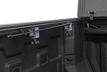 Load image into Gallery viewer, 19-23-gm-hard-flip-up-cover08_2.jpg