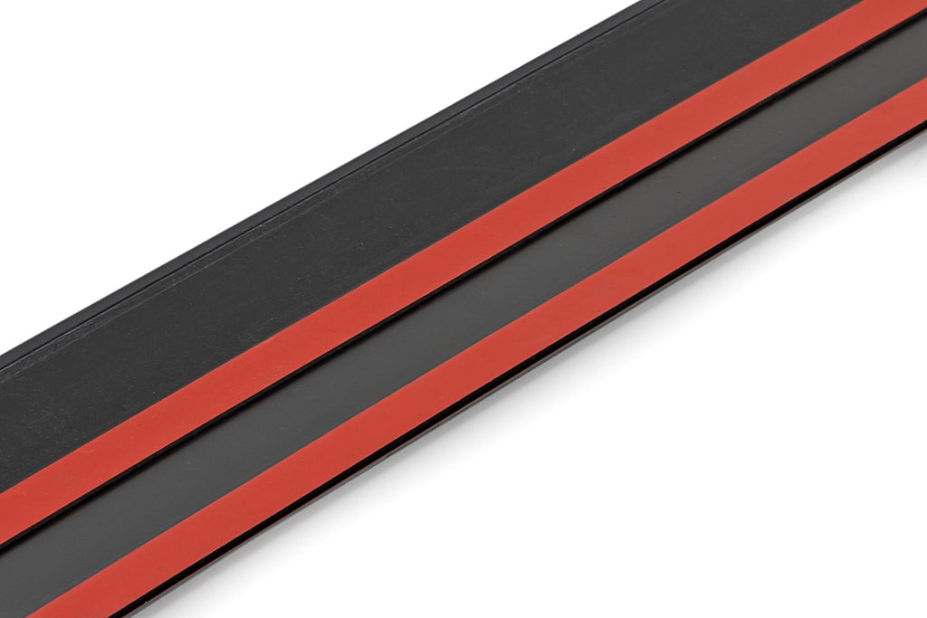 19-24_jl_tailgate_protector_trail_cladding_3m_-_tc73262.jpg