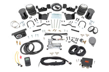 Load image into Gallery viewer, 20-23-chevy-2500-airsprings-100347wc.jpg