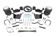 Load image into Gallery viewer, 20-23-chevy-2500-airsprings-10034.jpg