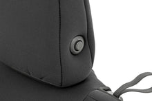 Load image into Gallery viewer, 2020_gladiator_jt_frt_and_rear_seat_covers_-91034_1.jpg