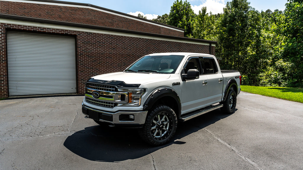 AVS_Aeroskin_Smoke_2018FordF150_Lifestyle_322096_SR.jpg