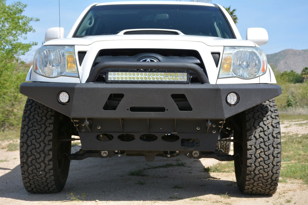 DV8_Offroad_FBTT1-01_Toyota-Tacoma-front-bumper_angle3_72dpi.JPG