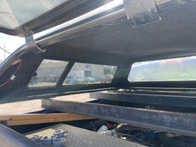 Load image into Gallery viewer, Used GMC SIERRA 07-2013 Extended Cab 6.5' short bed used topper LOCATION: A-4-1 CODE: CL2605-05