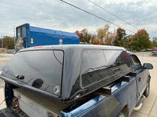 Load image into Gallery viewer, Used Ford F150 5.5&#39; extra short Box 2004-2008 Fiberglass Lid UA Black color Code: CL2510-17a Location: B-5-2