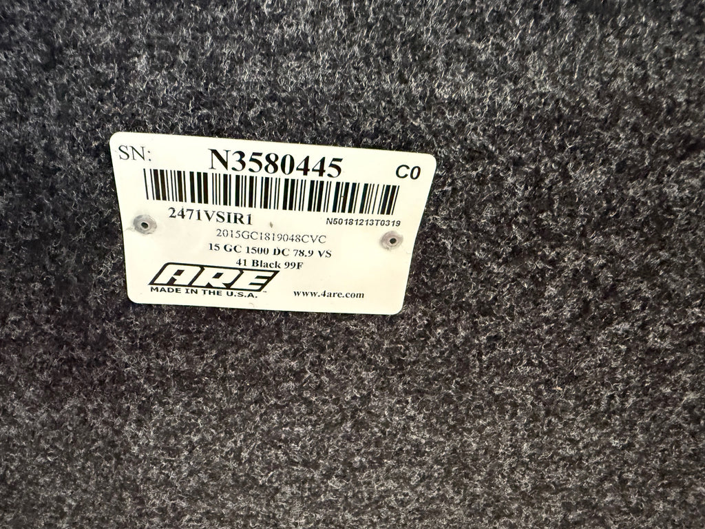 Used Chevy Silverado / GMC Sierra 2014-2018 1500 XC 6.5' short bed used topper LOCATION: N-2-2 Code: CL2511-1a