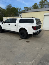 Load image into Gallery viewer, Used Ford F150 5.5' Extra Short Box 2009-2014 Fiberglass Truck Topper Camper Shell YZ white CODE: CLCNMMM LOCATION: A-4-3