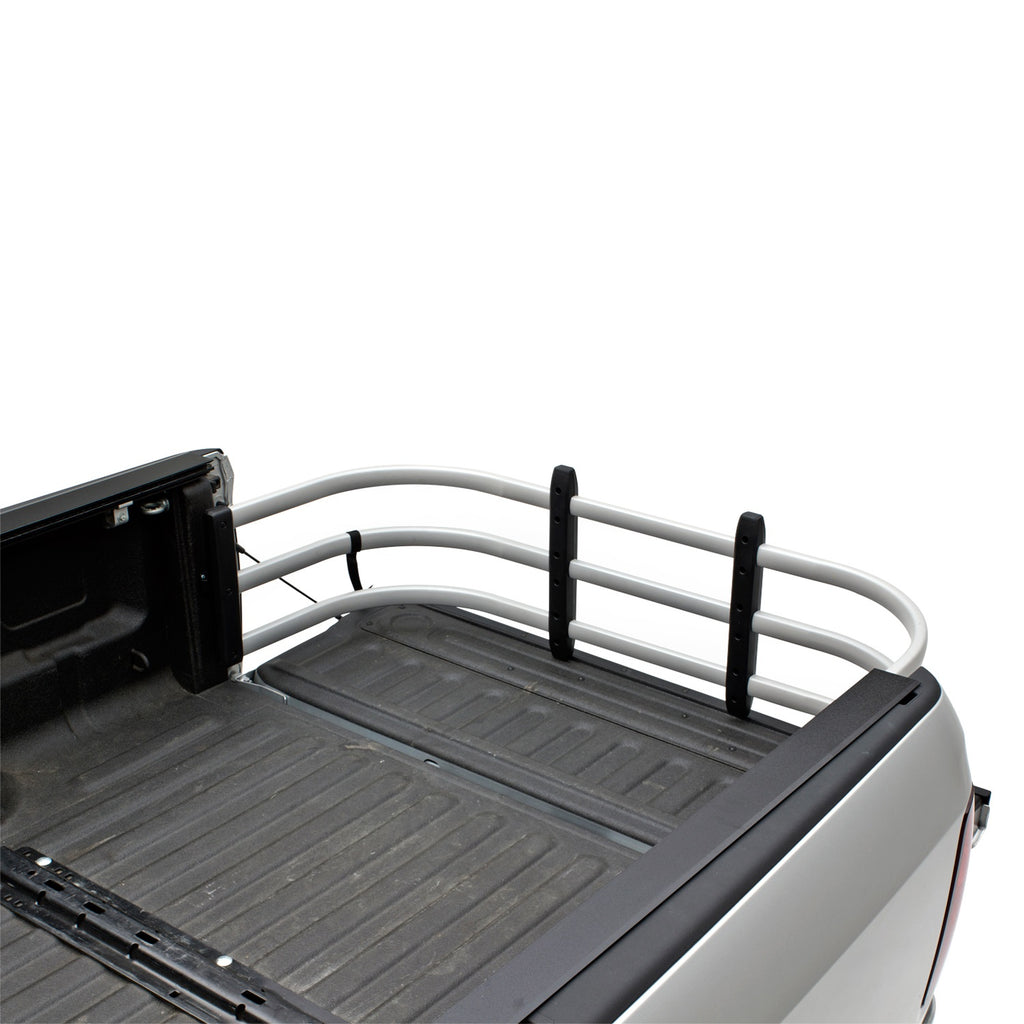 amp_bedxtendermax_silver_rep_74840-00a_onvehicle.jpg