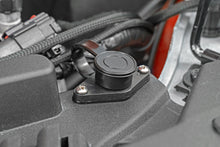 Load image into Gallery viewer, bronco-winch-plate-install4_2.jpg