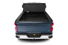 Load image into Gallery viewer, UnderCover 2020 Chevy Silverado 2500/3500 HD 6.9ft Ultra Flex Bed Cover