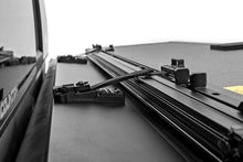 Load image into Gallery viewer, colorado-canyon-flip-up-bed-cover39_1.jpg