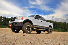 Load image into Gallery viewer, ford-lift-kit_570-installed-1_2.jpg