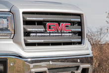 Load image into Gallery viewer, gm1500-14-16-30ingrillekit-70625-installed-04.jpg