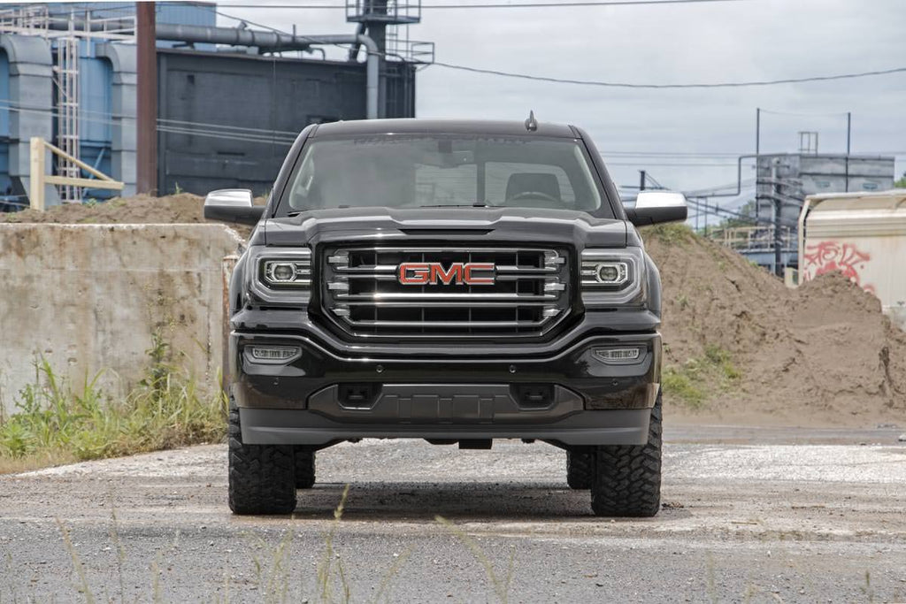 gmc-16-sierra1500-black-front-indst-194-20_1_1_2.jpg