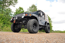 Load image into Gallery viewer, jeep-lift-kit_906s-installed-1_1_1_2.jpg