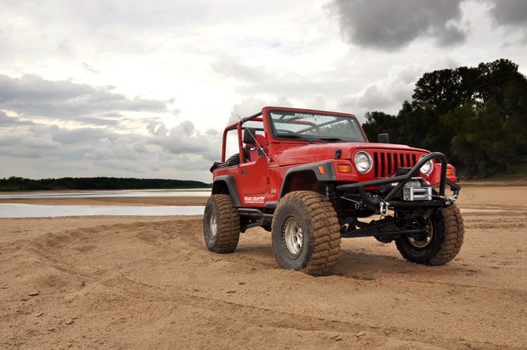 jeep-lift-kit_perf663-installed-1_1_1.jpg