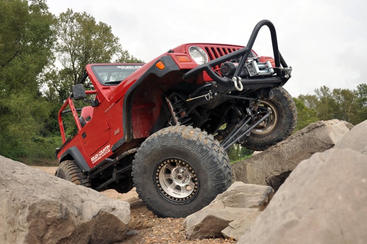 jeep-lift-kit_perf663-installed_1_1.jpg
