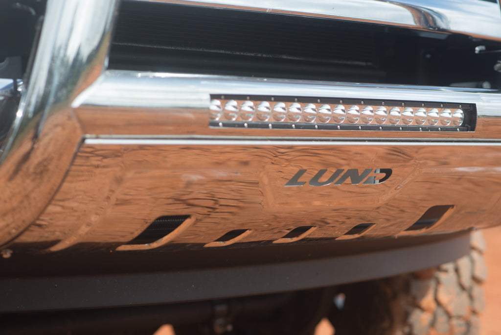 lund_47021207_bullbar_closeup_2.jpg