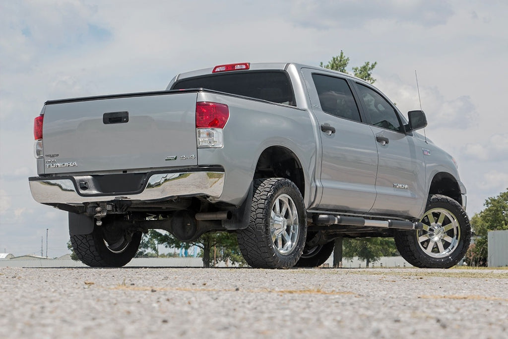 toyota-lift-kit_76720-silvertundra4_1_1_1_1_1.jpg