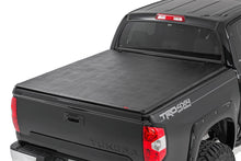 Load image into Gallery viewer, toyota-tundra-2016-bedcoverzoom-studio_2_1.jpg
